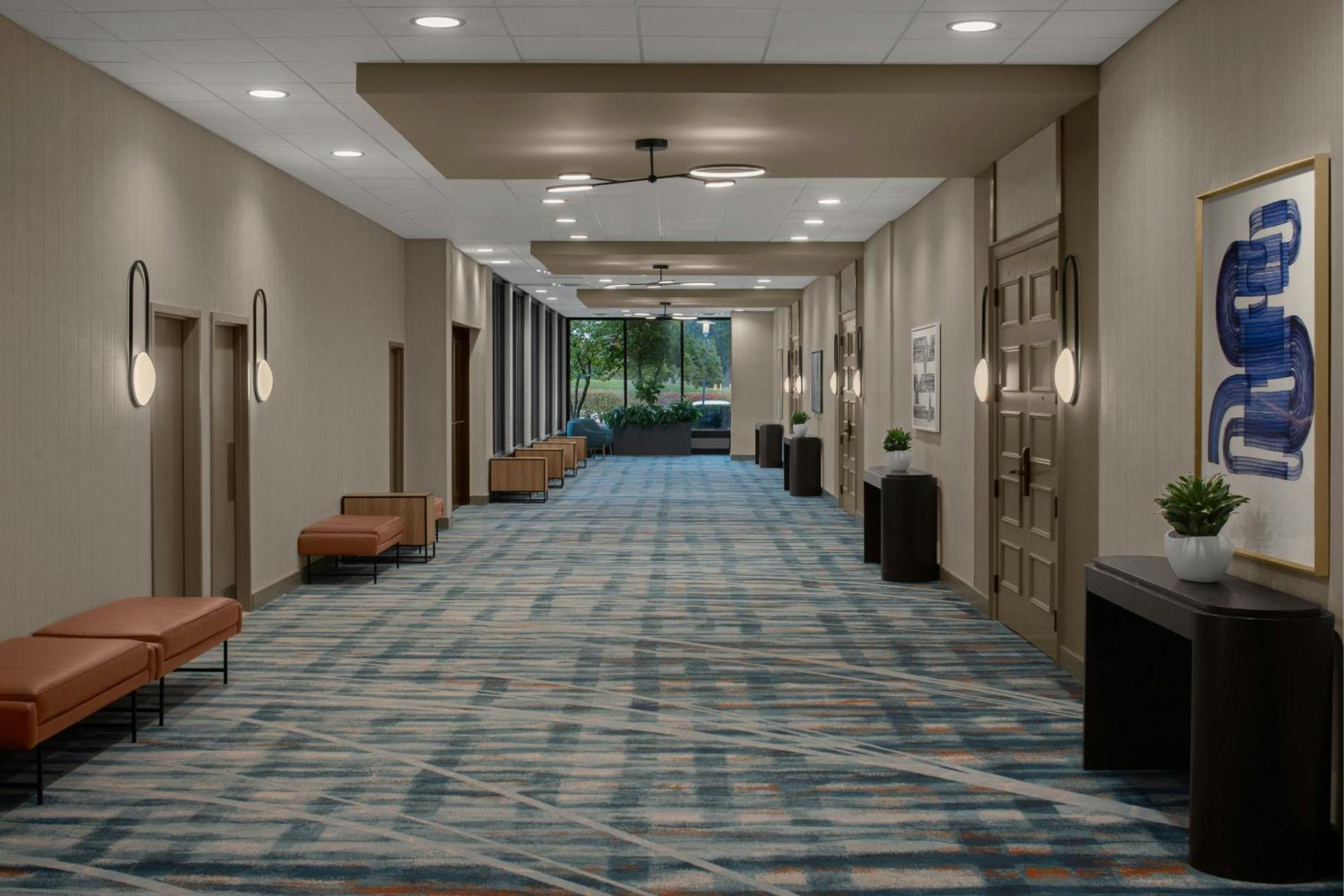 Sheraton Milwaukee Brookfield Bagian luar foto